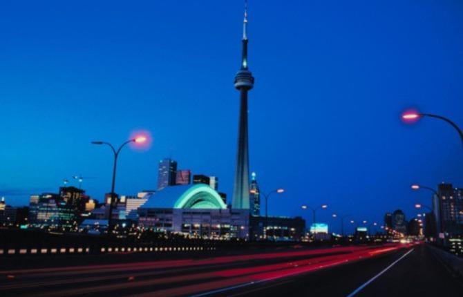 WEB CN Tower 1