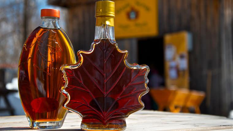 maple syrup bottles2