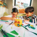 #1 LS0826 008 mini aj yellow ENG Earth Explorers